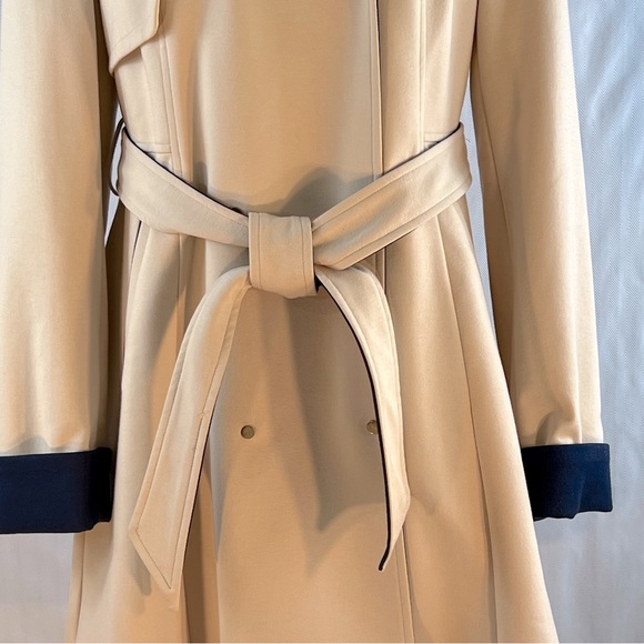 Elegant Cream and Navy Women's Trench Coat - Picture 9 of 12